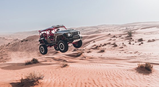 Brabus 900 Crawler — это трубчатая твин-турбо игрушка для пустыни с порталами