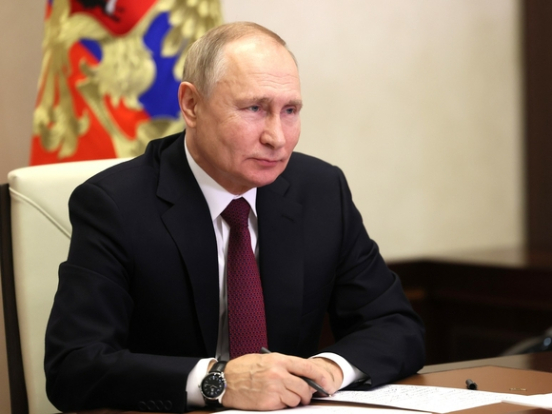 Путин считает финансовую ситуацию в России нормальной