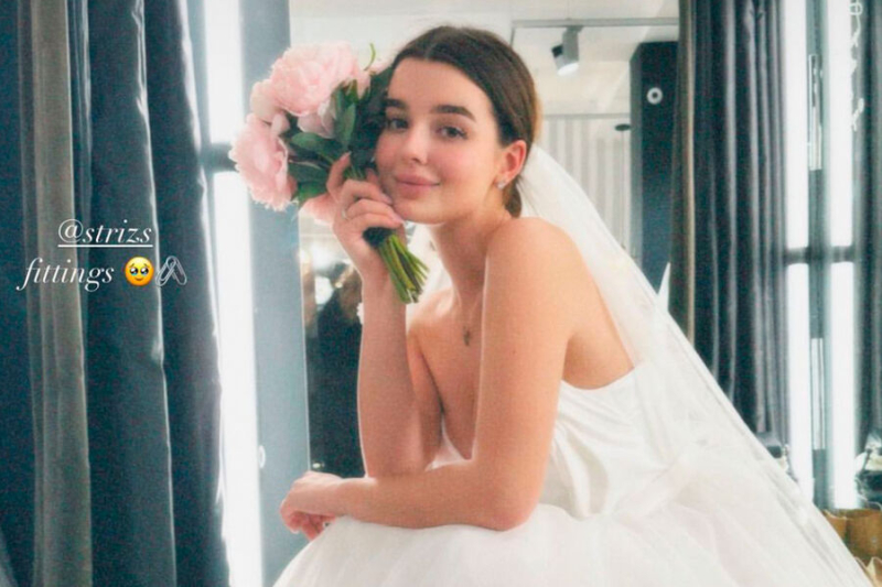 22-летняя дочь Екатерины Стриженовой выходит замуж