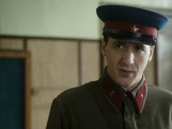 В список иностранных агентов включили актера Артура Смольянинова и журналиста Артемия Троицкого