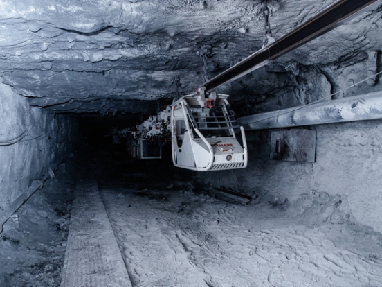 На шахте «Распадская» произошел пожар, горняки эвакуированы