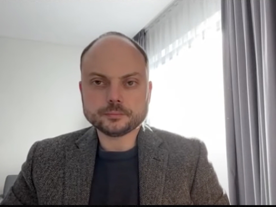 Оппозиционера Кара-Мурзу приговорили к 25 годам колонии