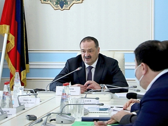 Глава Дагестана назвал алчность и жадность причинами взрыва на АЗС, унесшего жизни 35 человек