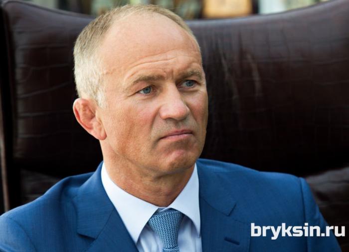 Инструкция по адаптации к жизни от сенатора Александра Брыксина